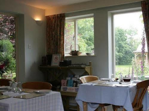 Riverside Cottage Wattisham ภายนอก รูปภาพ